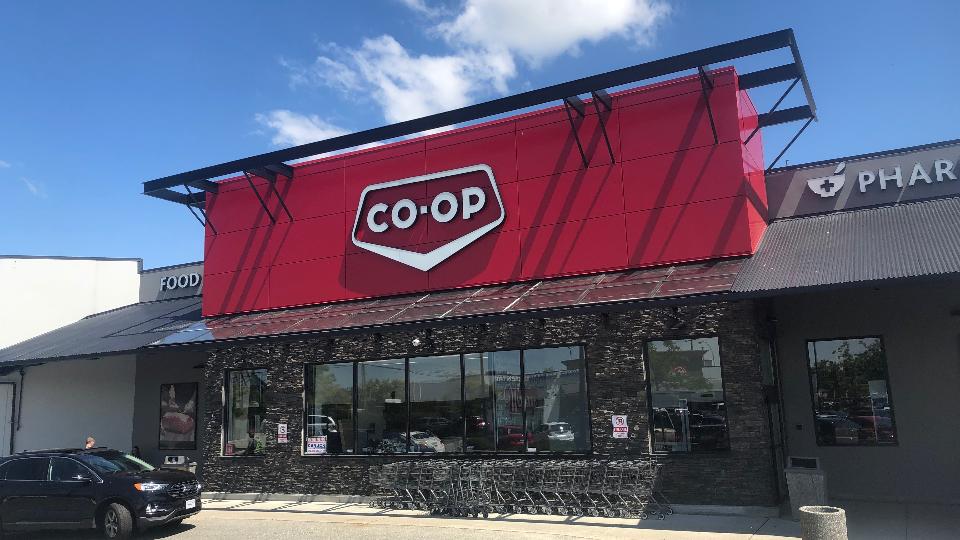 Otter Coop is a locallyowned cooperative serving Aldergrove, Surrey